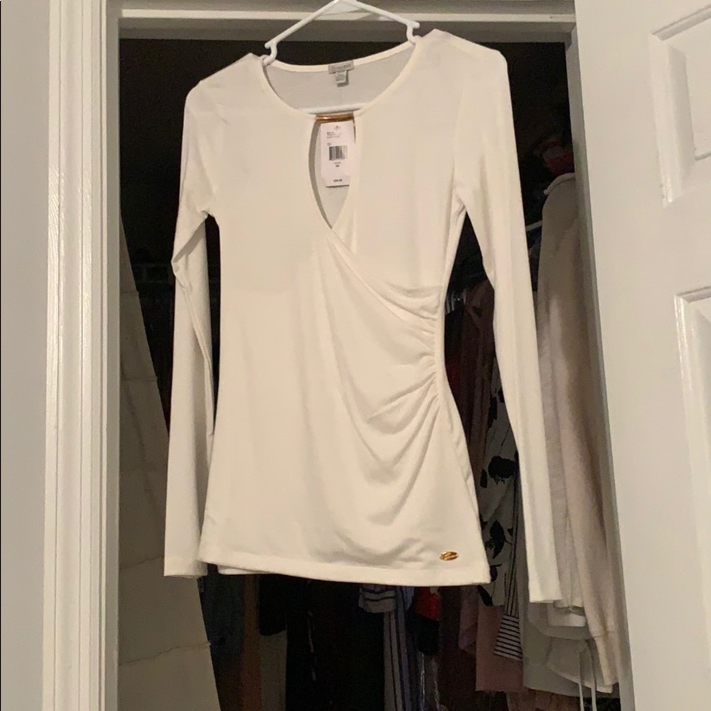 Guess top xs